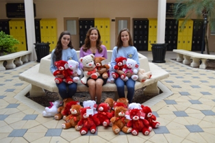 Scholar's Academy Students Hold Teddy Bear Drive for Valerie's House 